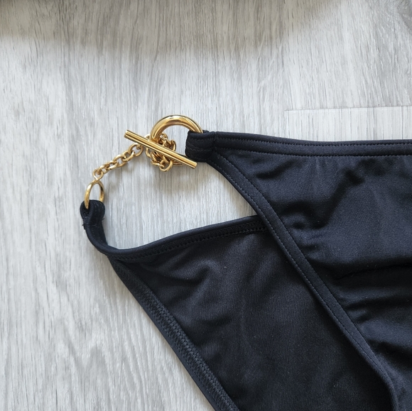 Victoria Secret bikini set - Picture 4 of 6